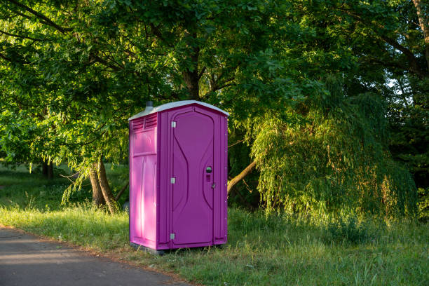 Best Portable restroom trailer rental  in Emporia, KS