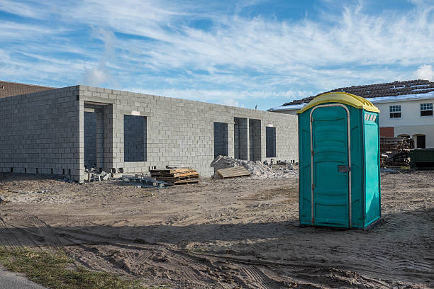 Best Emergency porta potty rental  in Emporia, KS